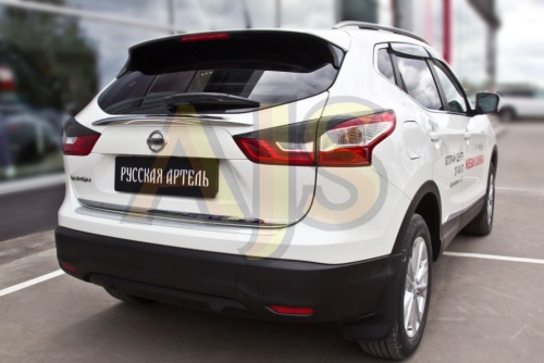 Nissan Qashqai 2014—н.в. Накладки на задние фонари (реснички) фото 3